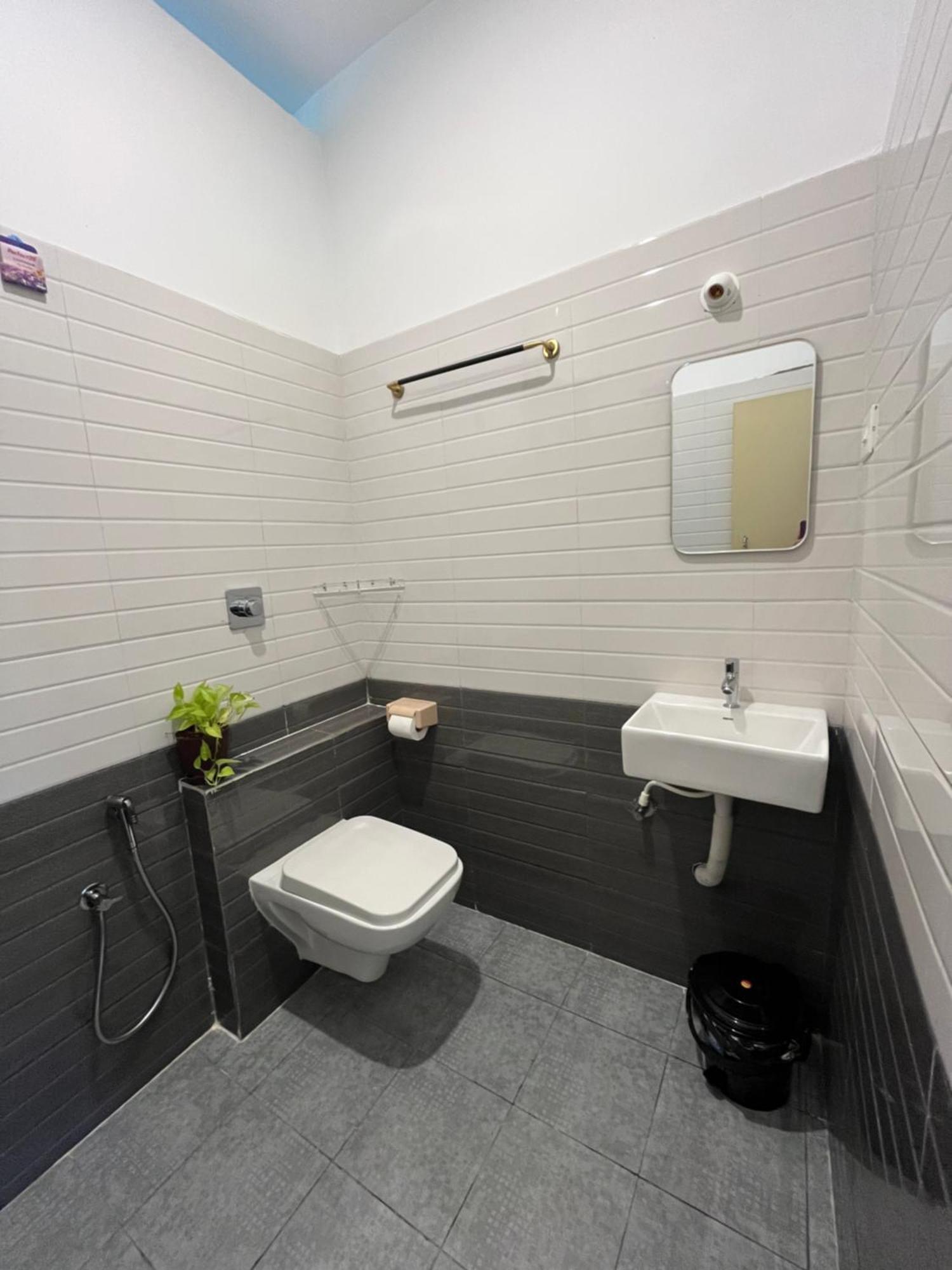Aurobliss Homestay Villupuram Luaran gambar