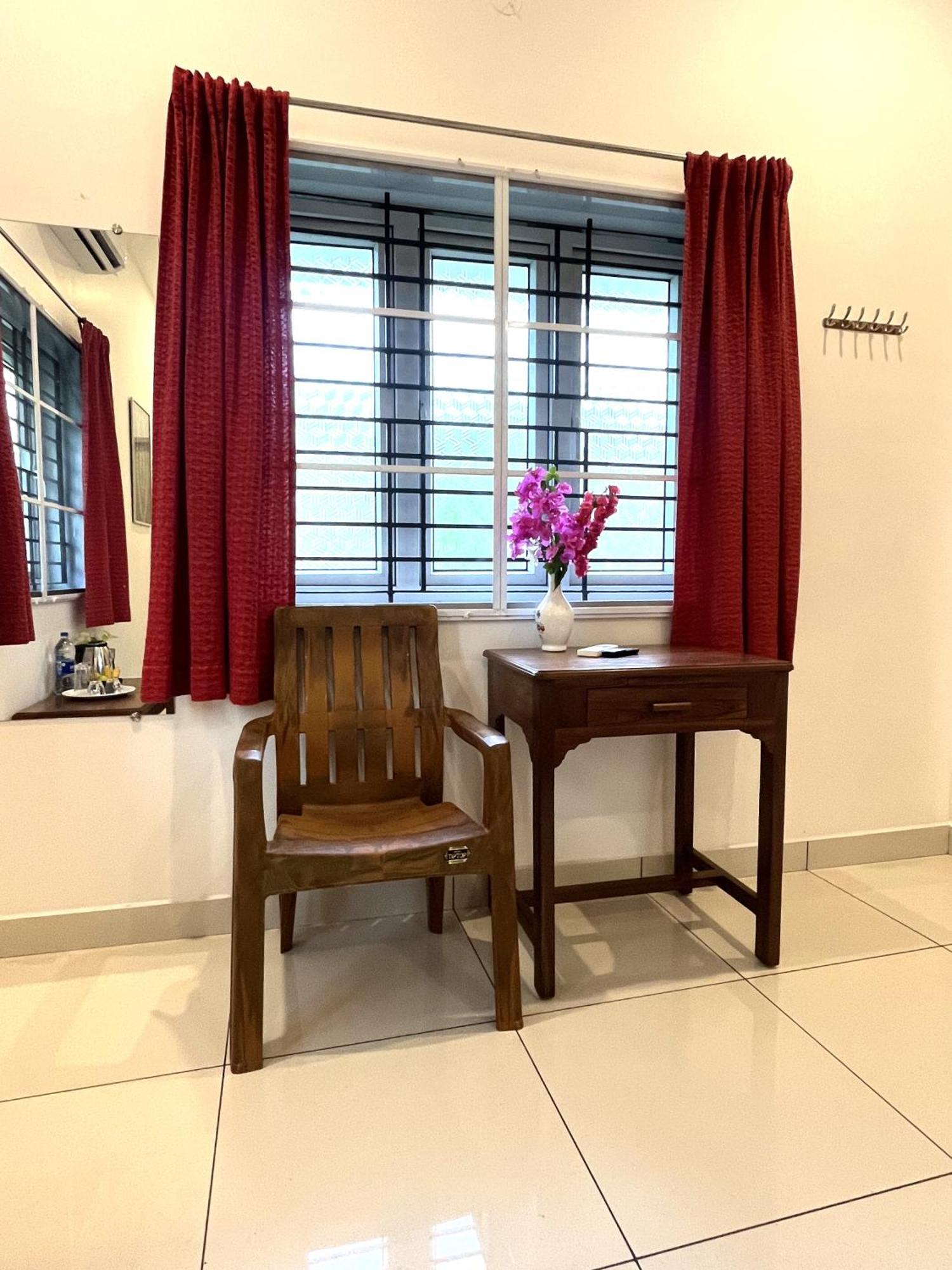 Aurobliss Homestay Villupuram Luaran gambar